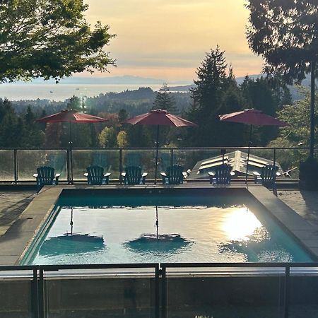 The Lions Self Contained Suite, Shared Pool, Hot Tub, Views North Vancouver Exterior foto